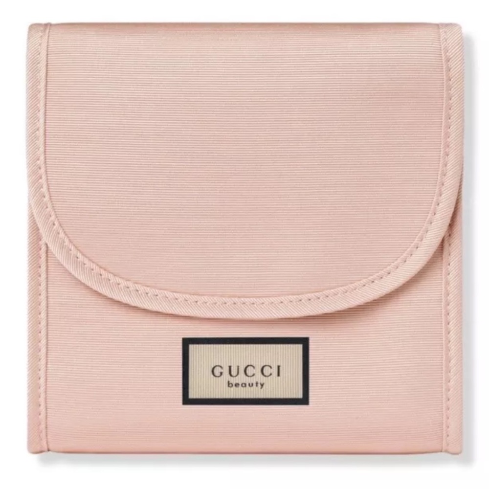 New Gucci Beauty Beige Clutch Bag